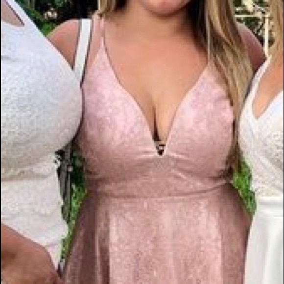 Honey Dusty Pink Dress - Picture 3 of 6